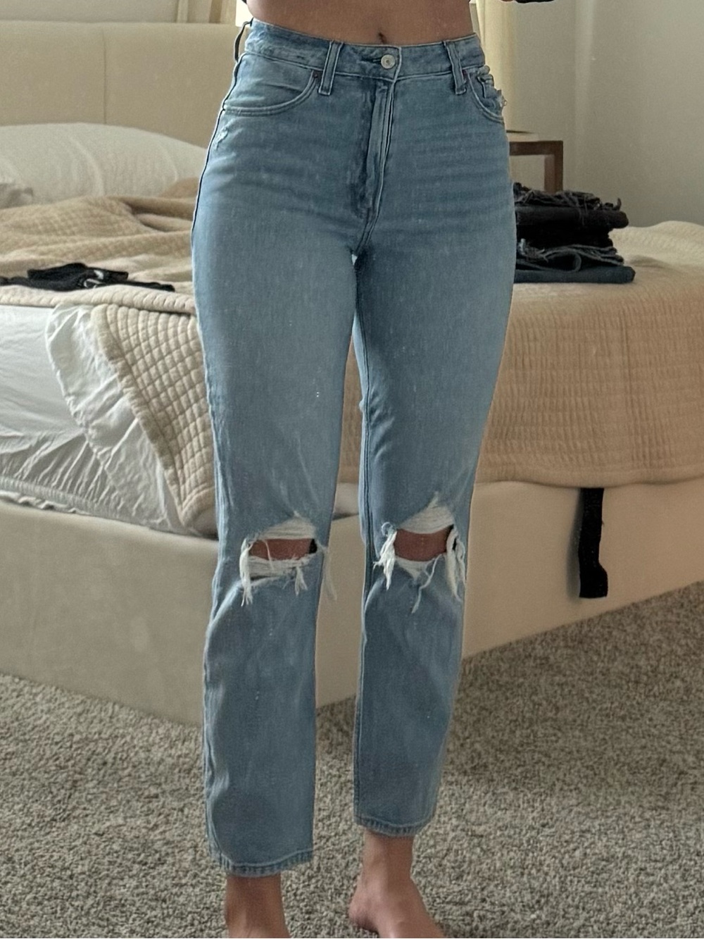 Abercrombie & Fitch Curve Love The Mom Jeans